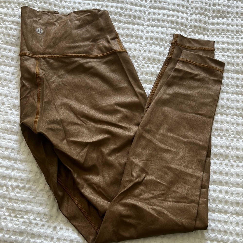 Gold Lululemon leggings. Size 6.